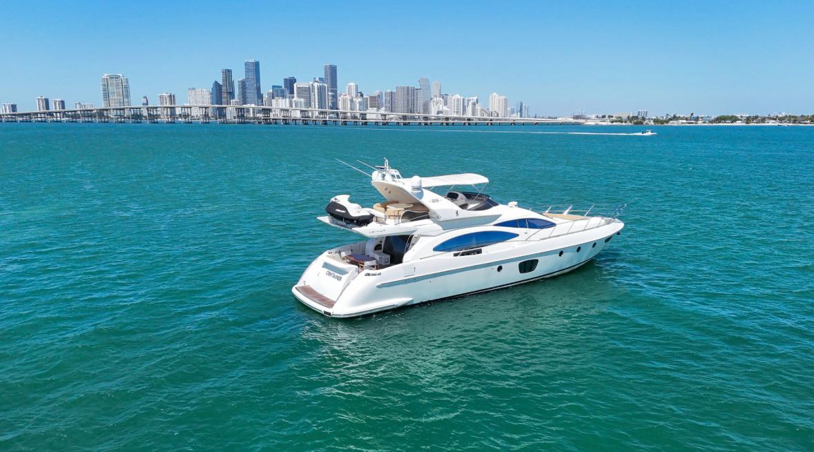 70ft Azimut Container