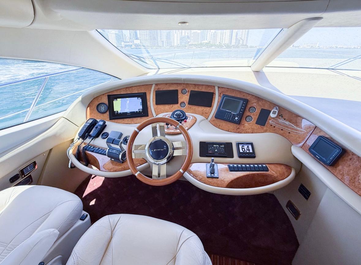 70ft Azimut Container