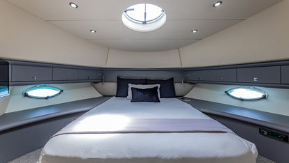 80ft SlipTease Sunseeker