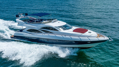 80ft SlipTease Sunseeker