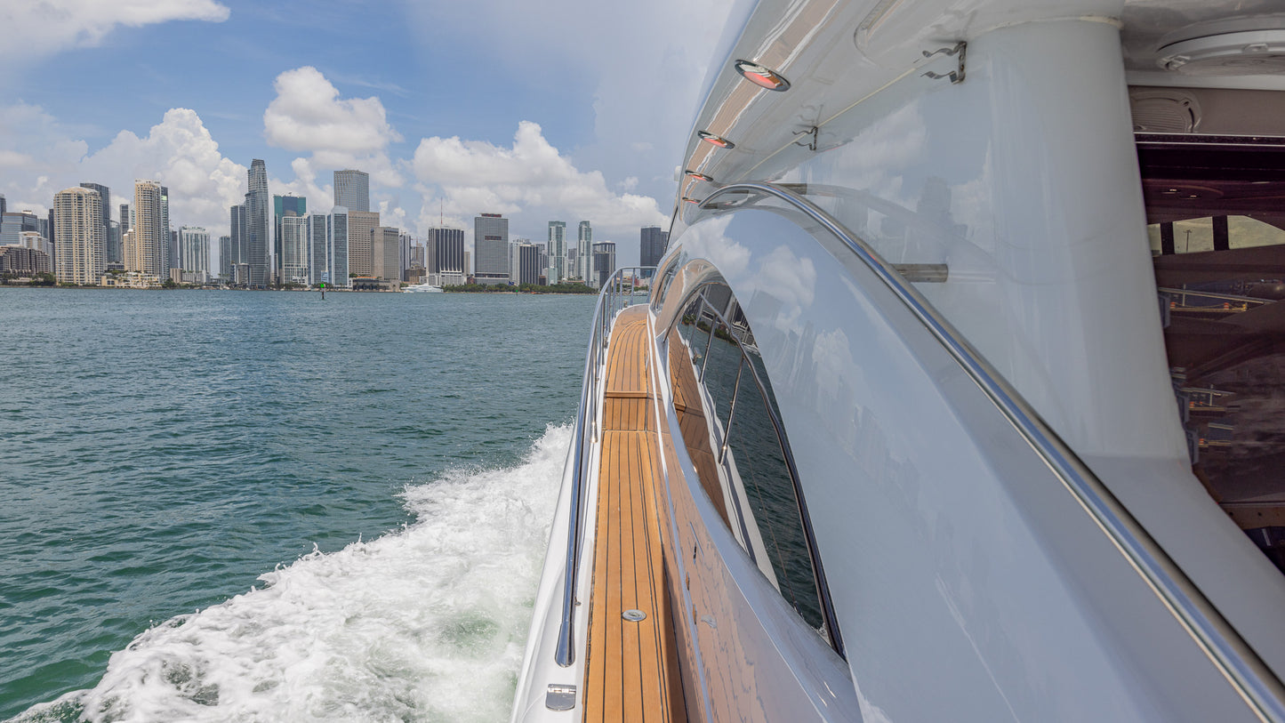 80ft SlipTease Sunseeker